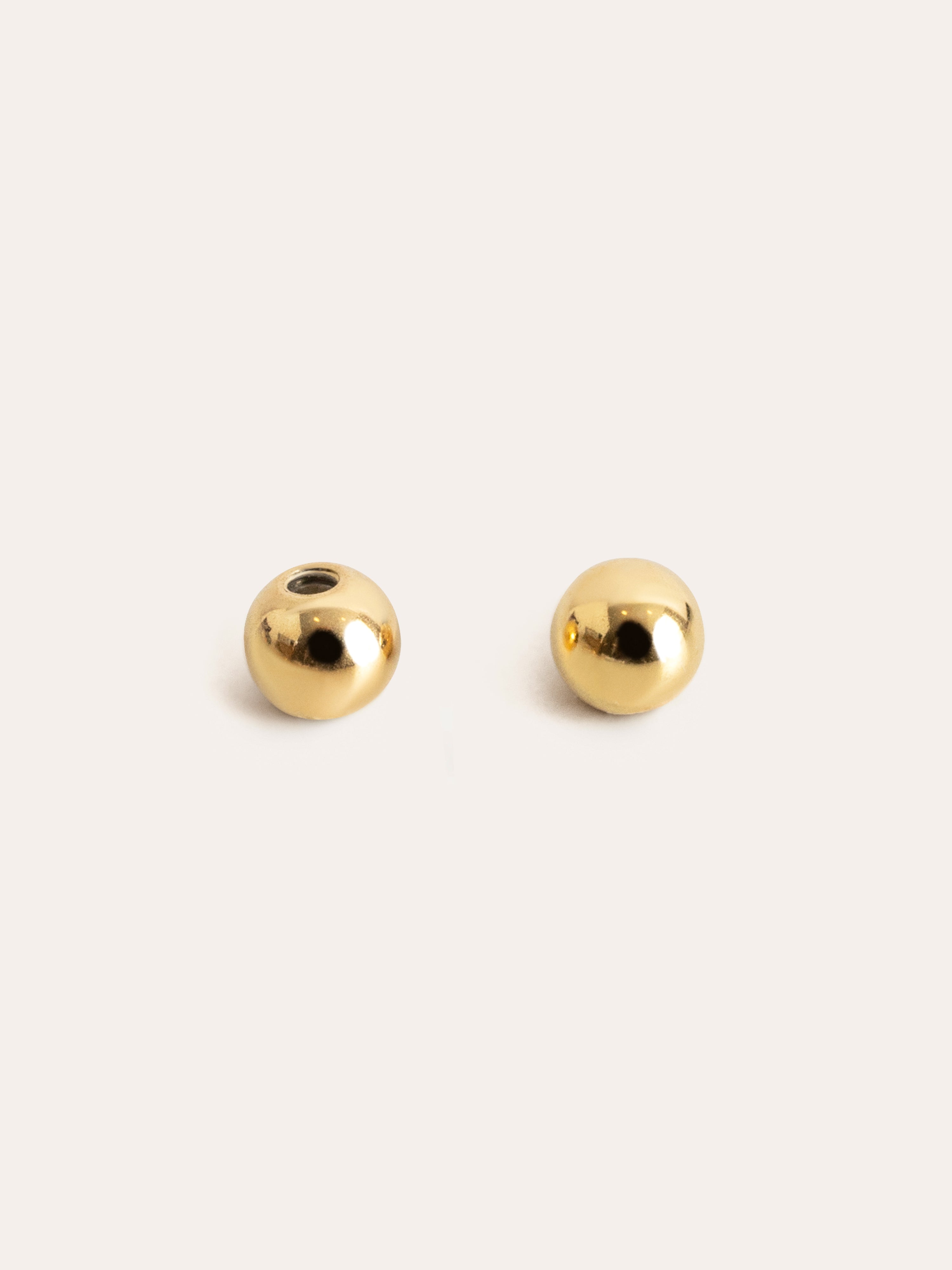 BDA Art Nouveau Boucles d'oreilles à vis en or 10K 5.1g En vente sur BDA Art Nouveau Boucles d'oreilles à vis en or 10K 5.1g En vente sur