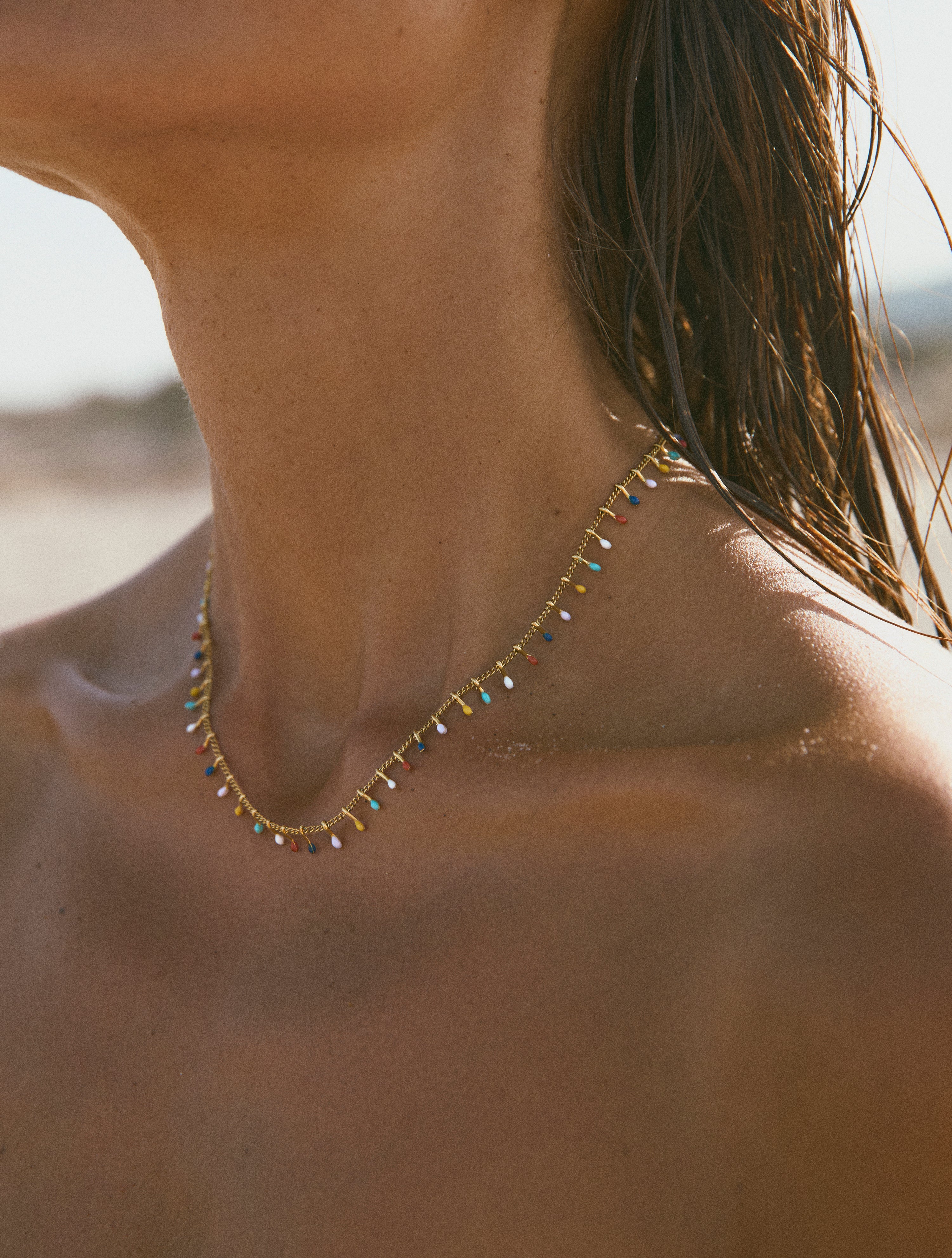 Swing Dots Colors Enamel Halskette, vergoldet