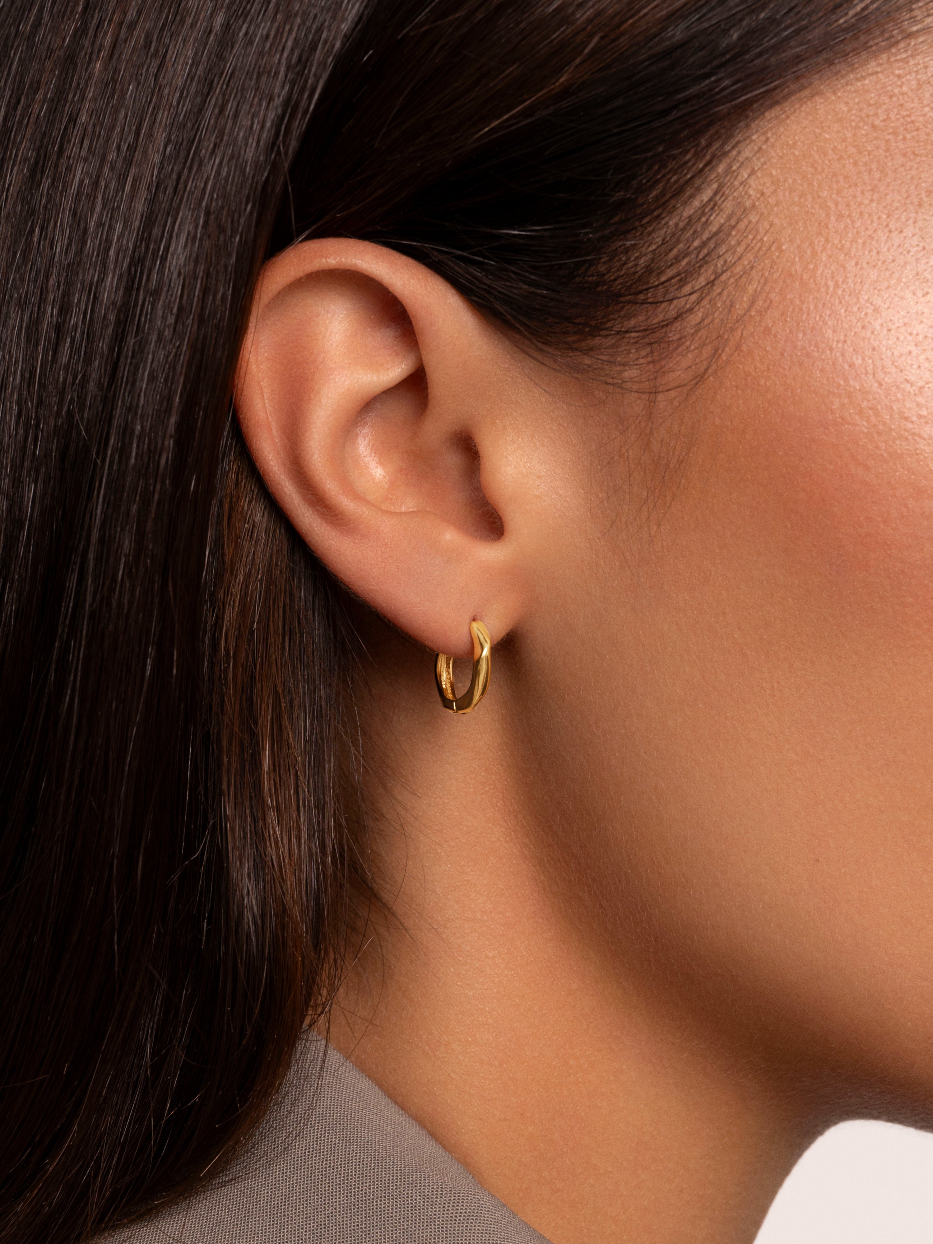 Ribbon Gold Hoop Earrings