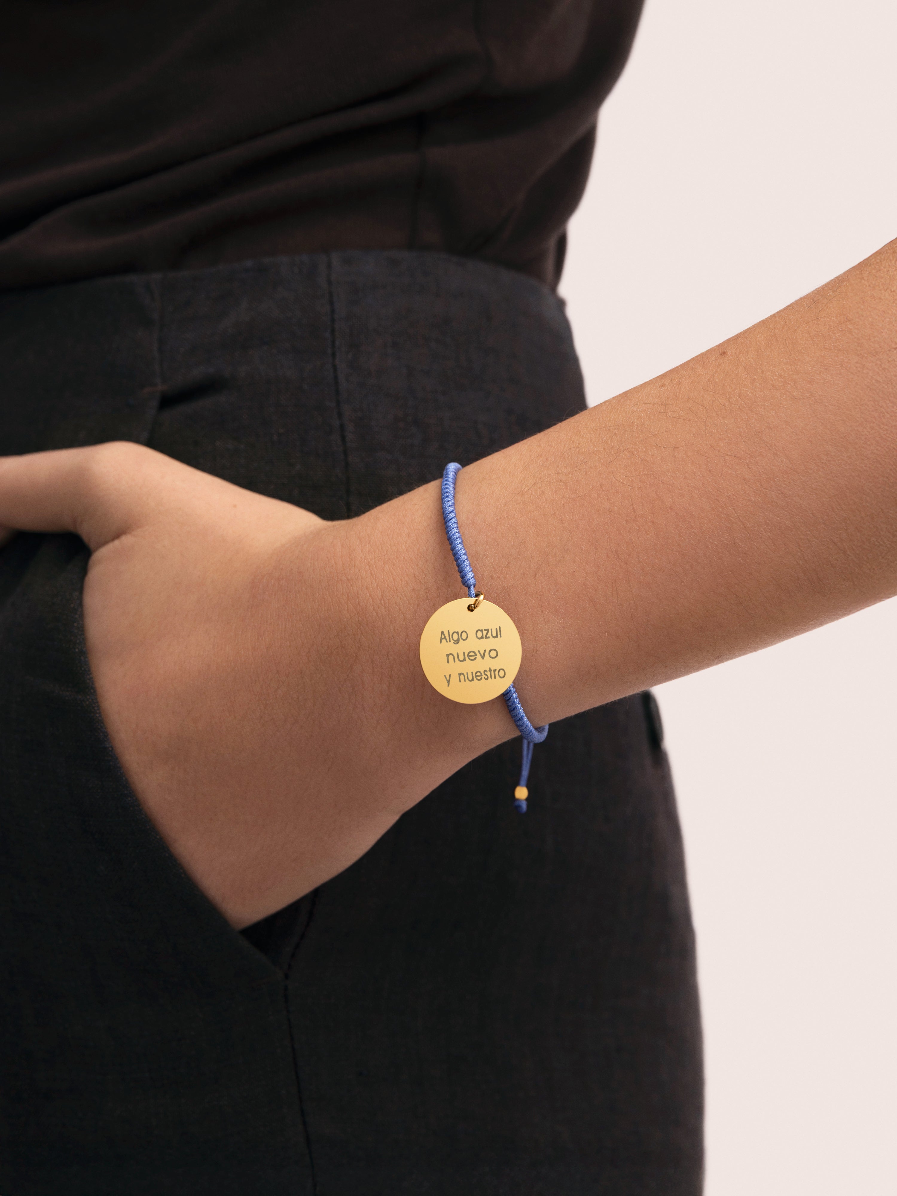 Pulsera Personalizada Medallón Dream Azul Acero Baño Oro