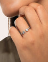 Personalisierter Ring Letter Spark aus Stahl