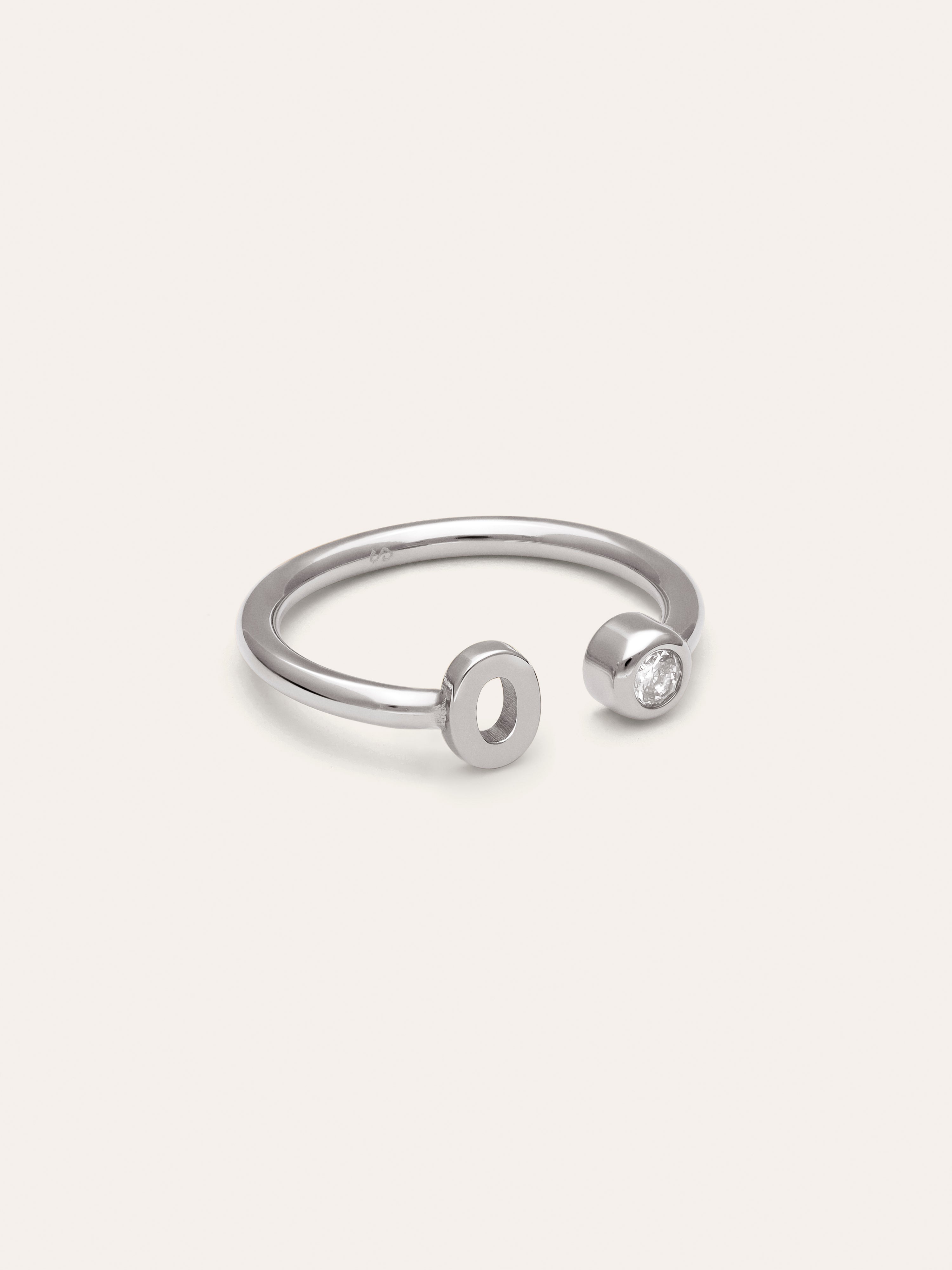 Personalisierter Ring Letter Spark aus Stahl
