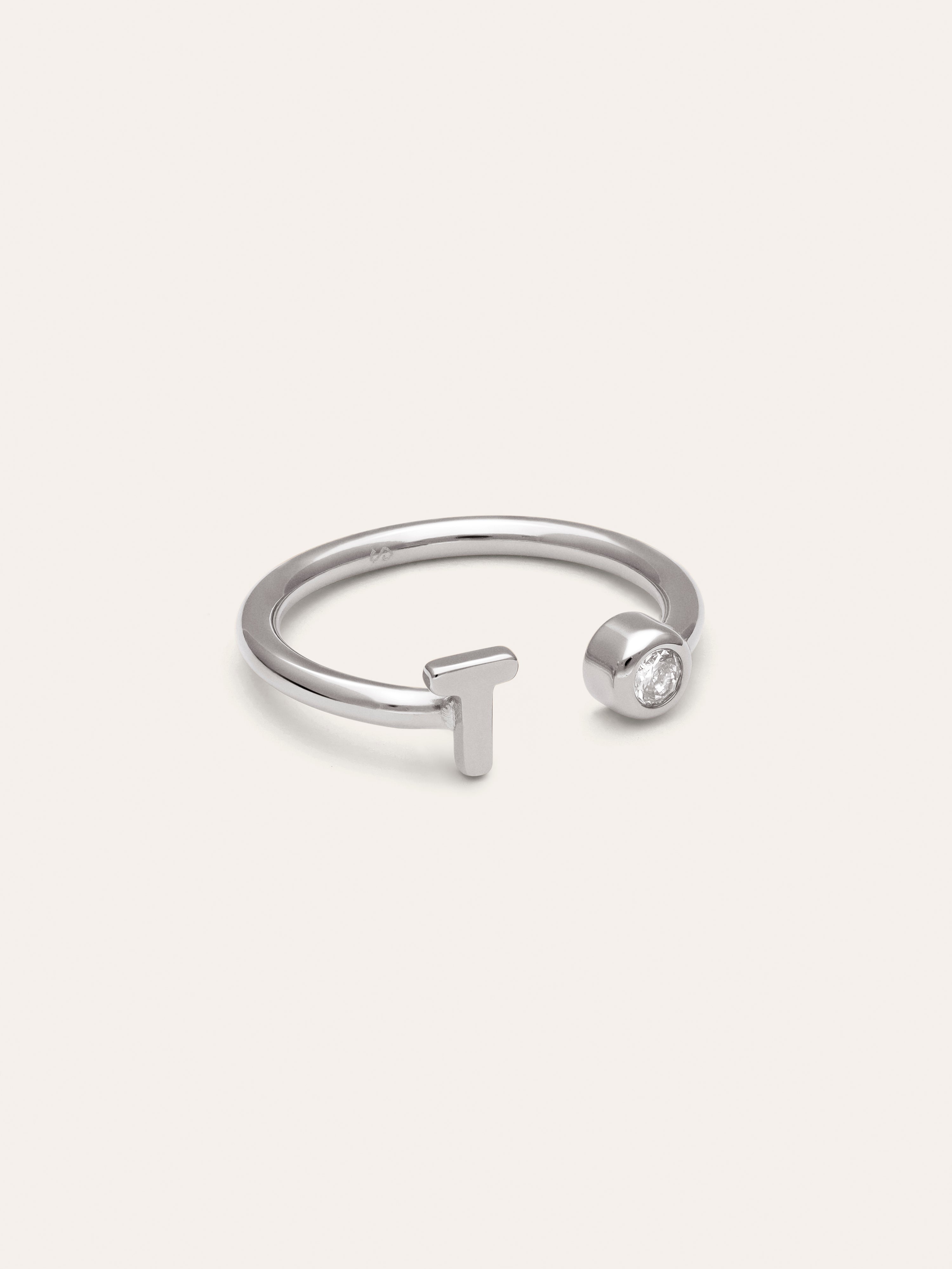 Personalisierter Ring Letter Spark aus Stahl