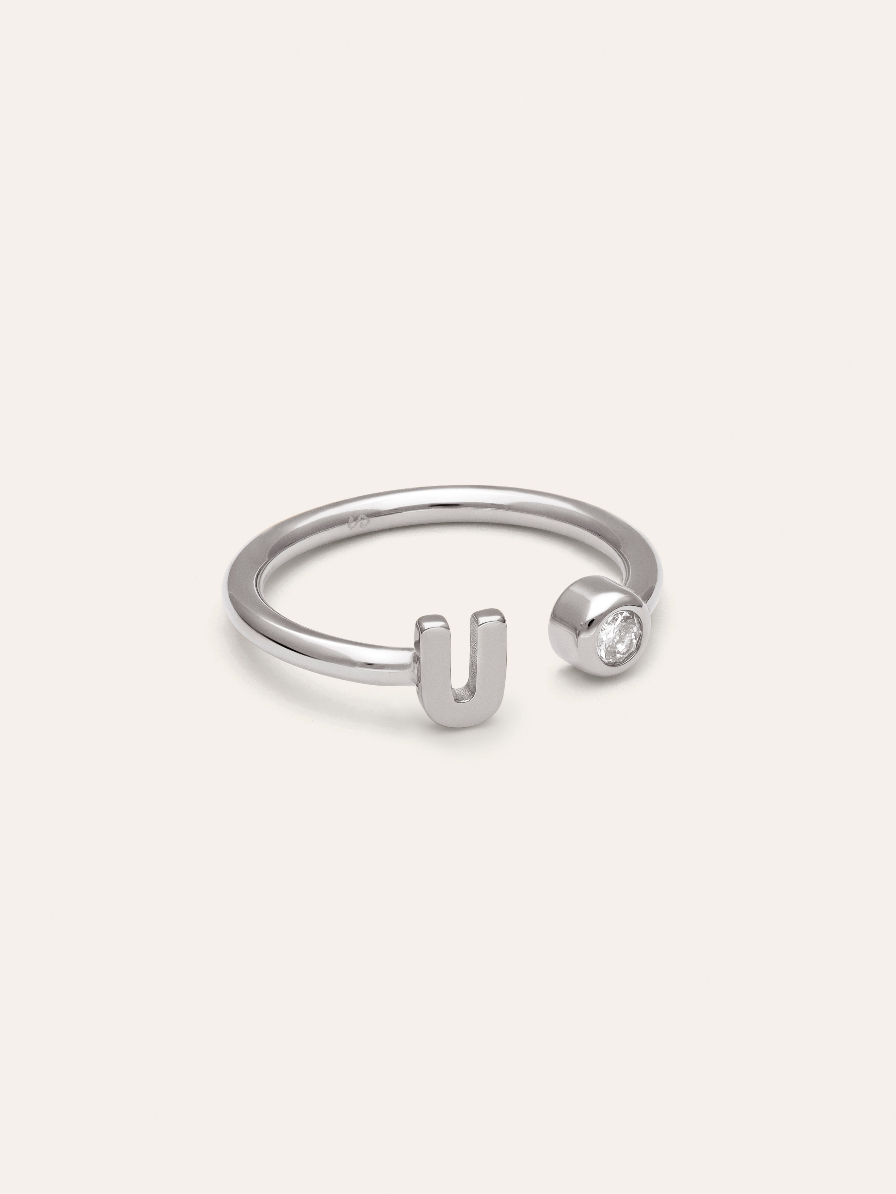 Personalisierter Ring Letter Spark aus Stahl