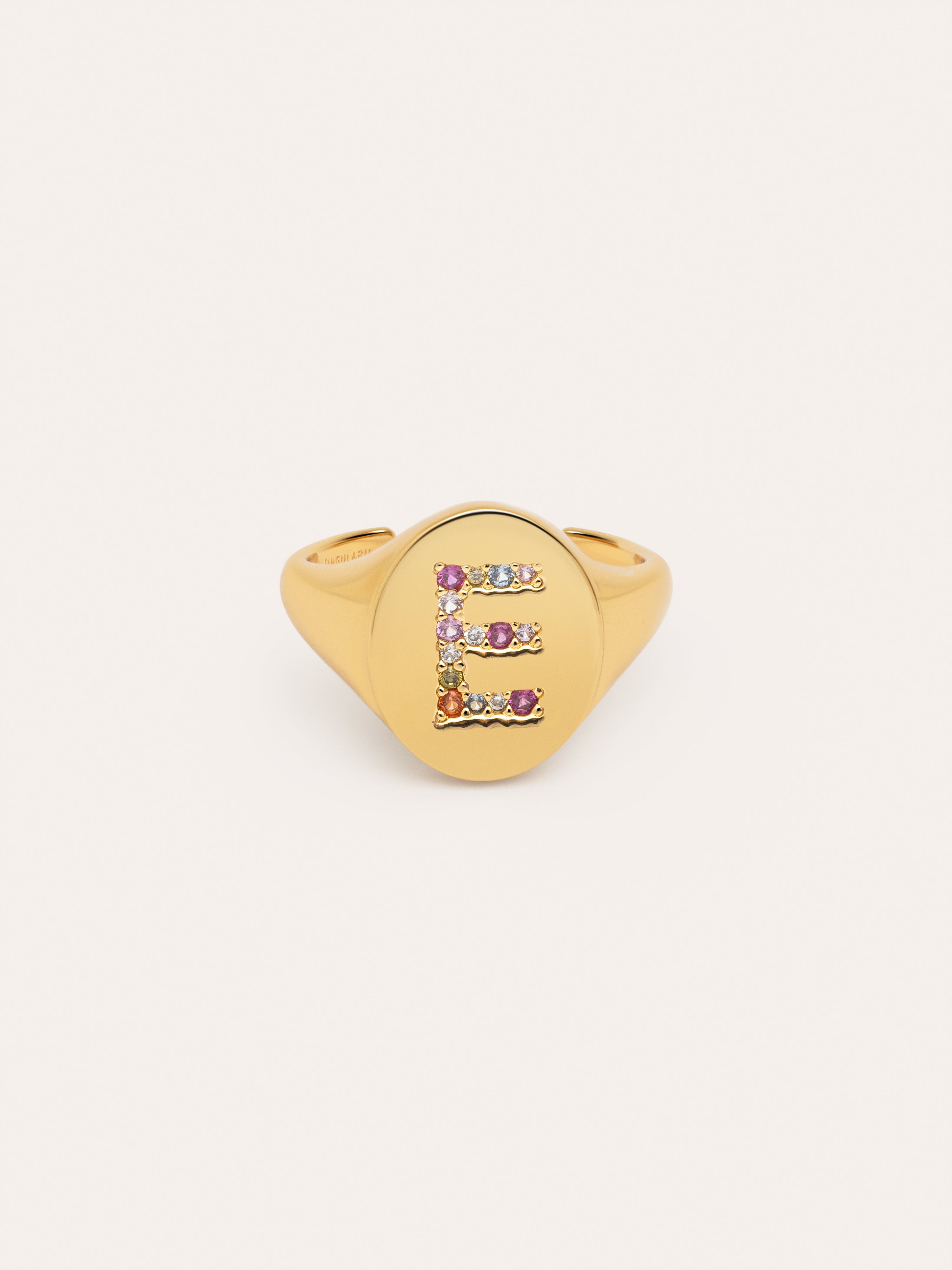 Personalisierter Ring Signet Letter Colors, vergoldet