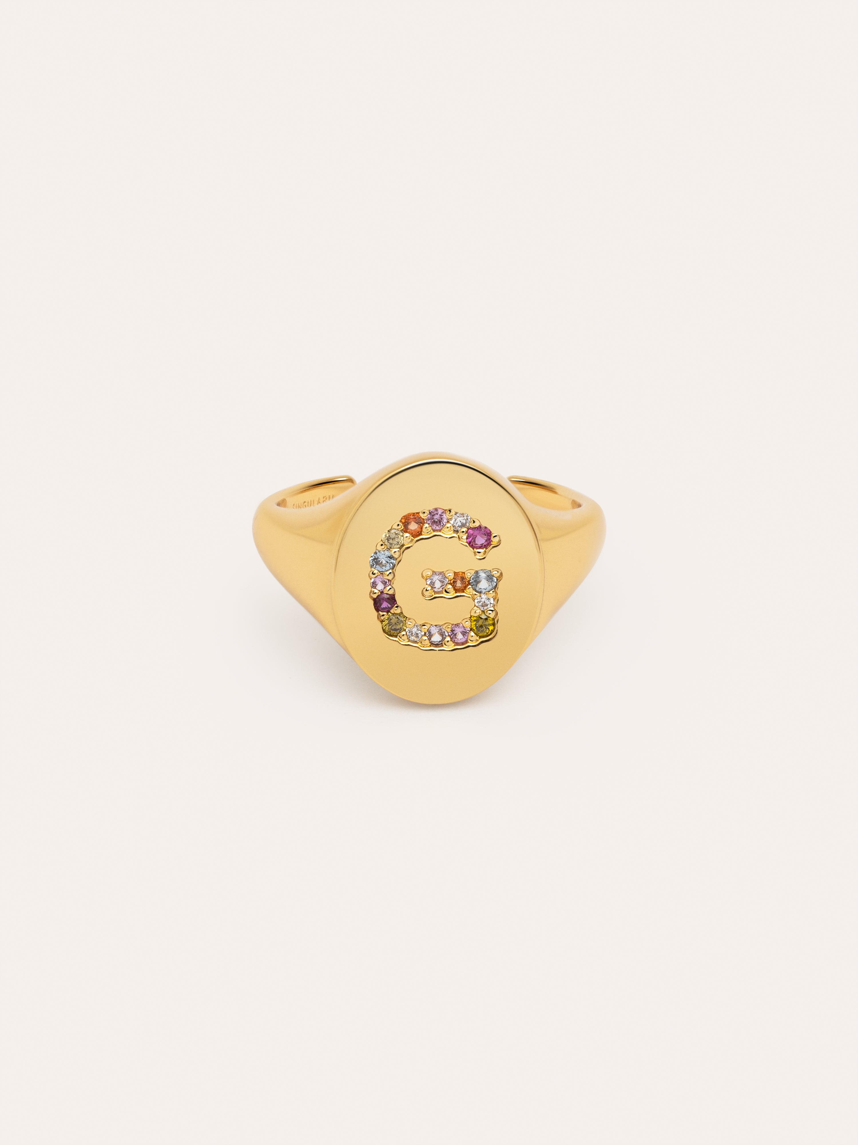 Personalisierter Ring Signet Letter Colors, vergoldet