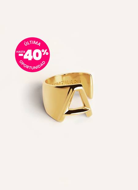 Letter Signet Personalized Gold Ring