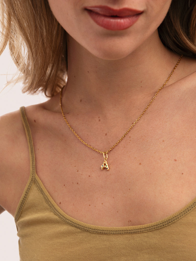 Charm personnalisé initial Organic Colors plaqué or