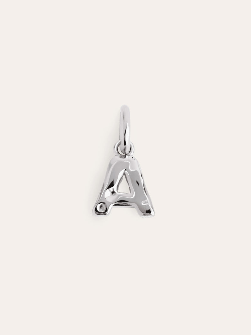 Letter Organic Charm Silber