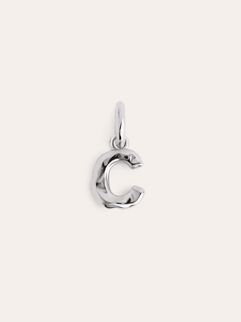 Letter Organic Charm Silber