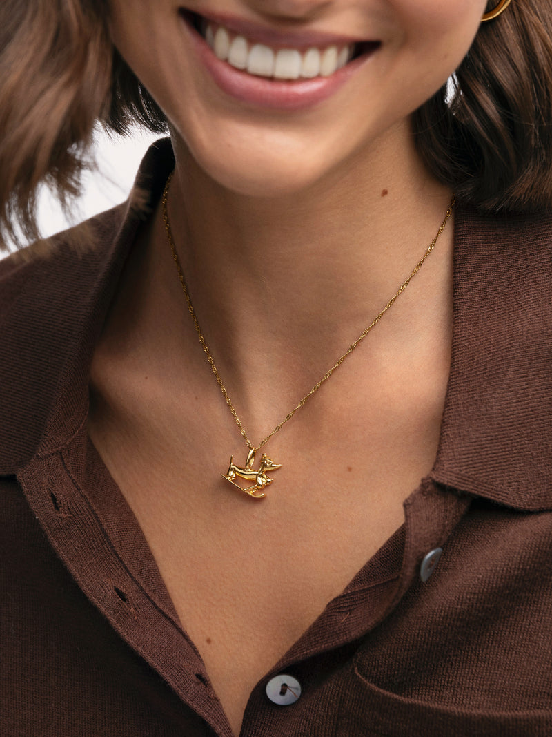 Charm Winter Teckel Banho de Ouro