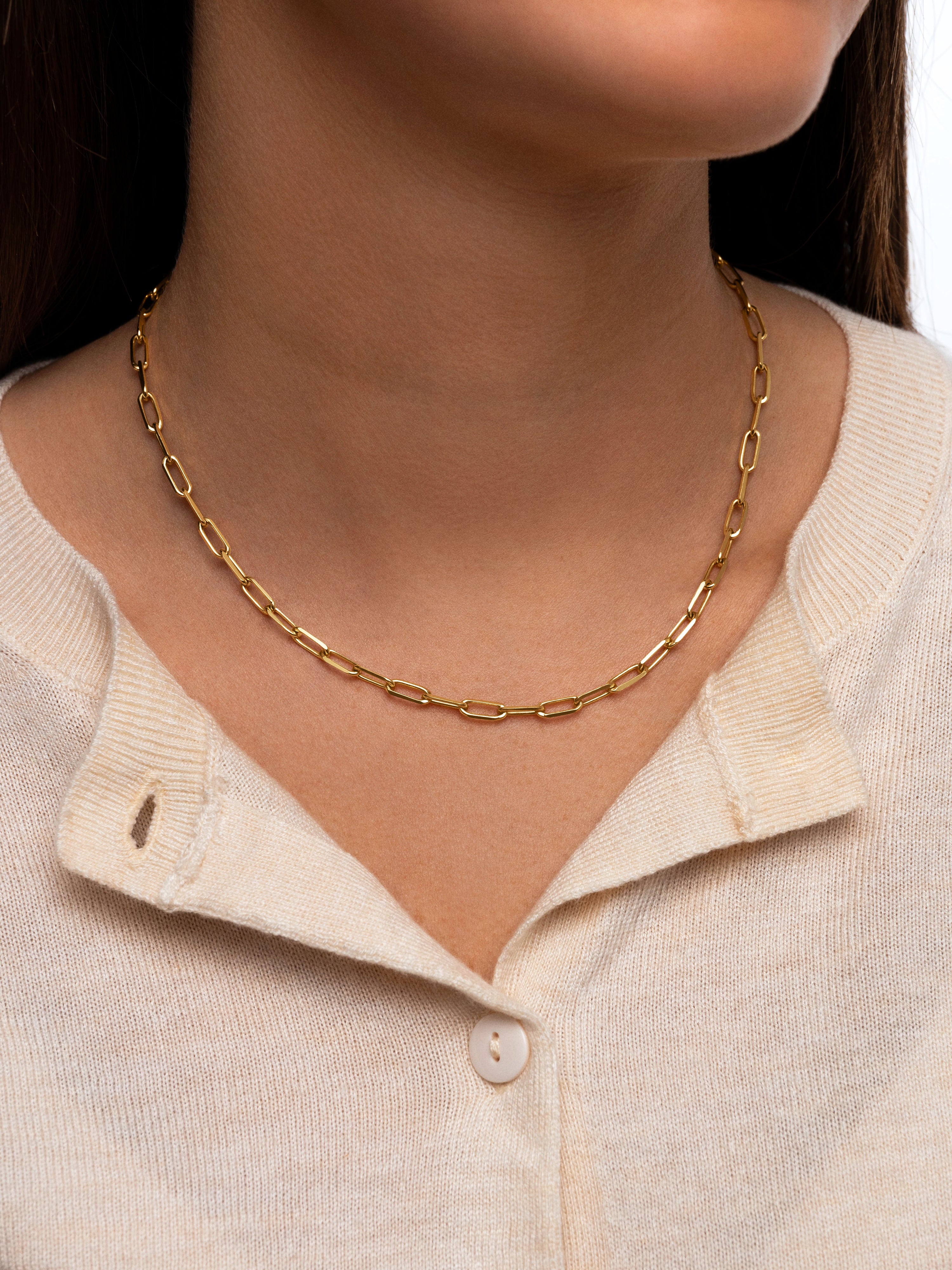 Chic Gold Necklace