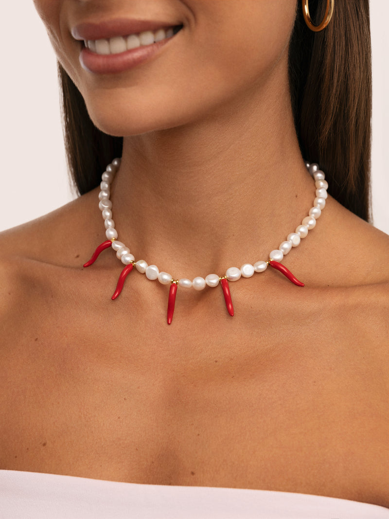 Colar Chili Pearl Aço Banho de Ouro