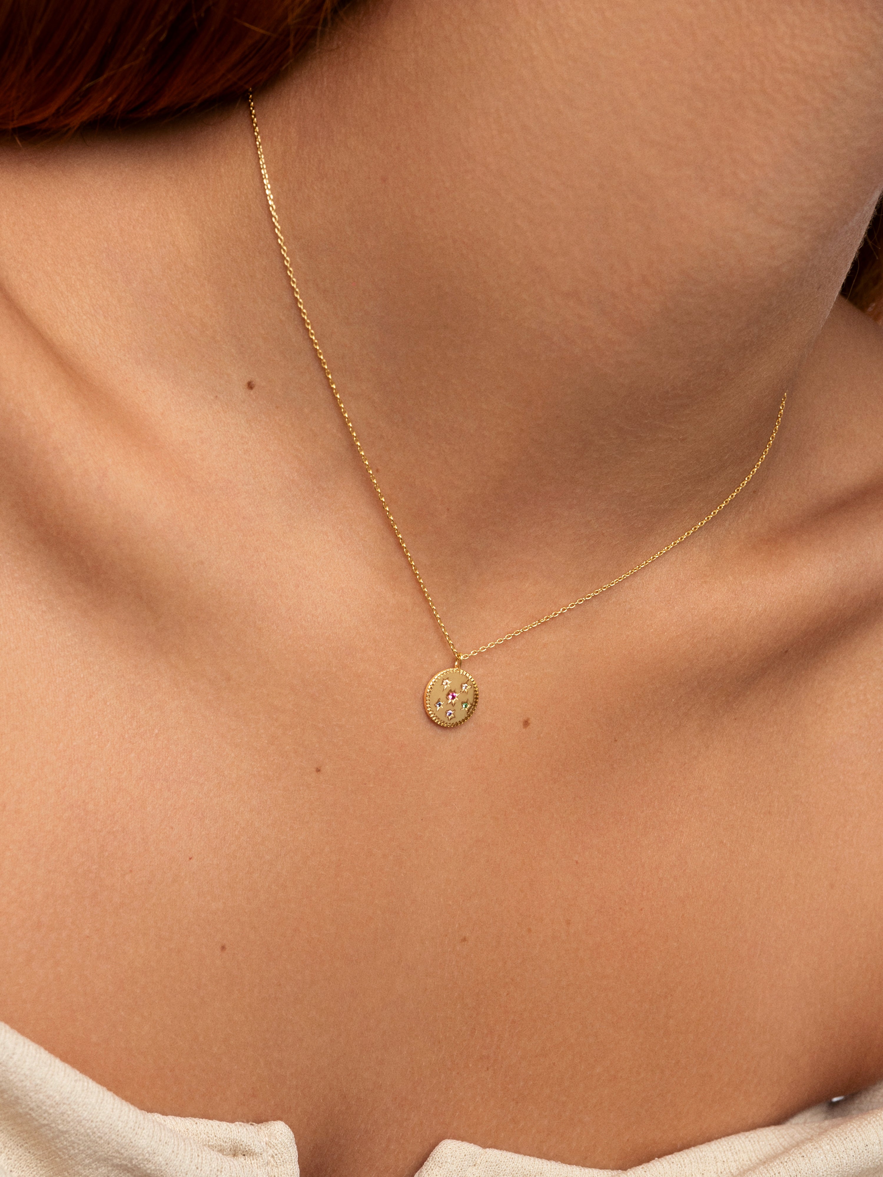 Medallion Spark Color Gold Necklace