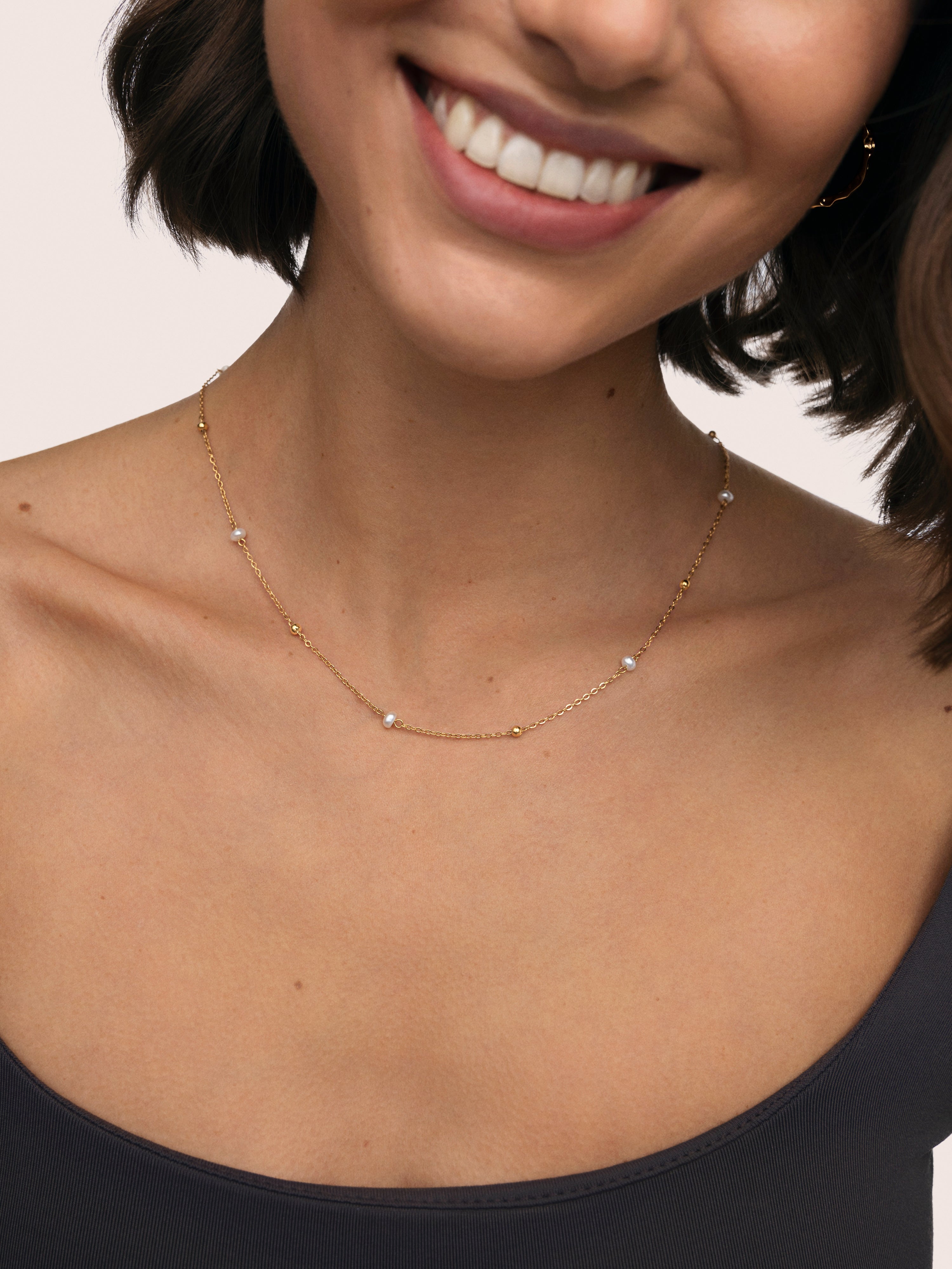 Collar Pearl Dots Acero Baño Oro