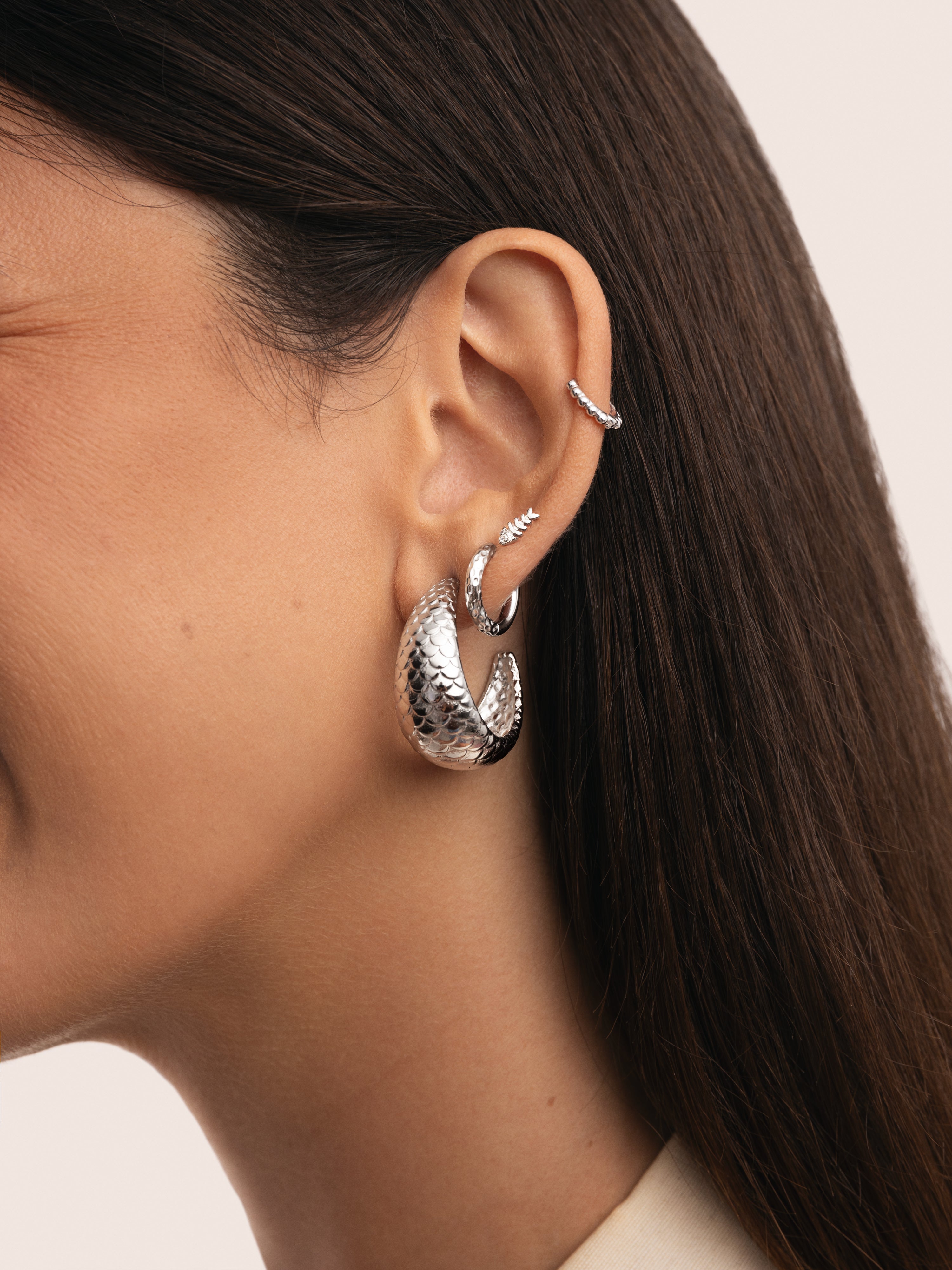 River S Einzelohrring Creole Edelstahl