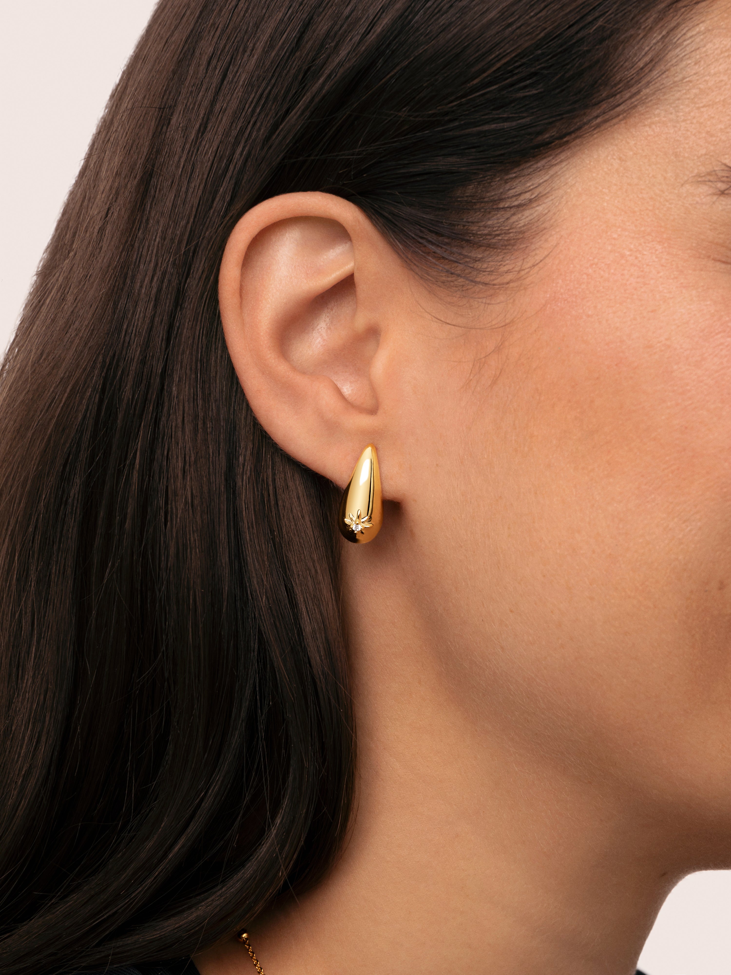 Drop Sparks Gold Earrings 
