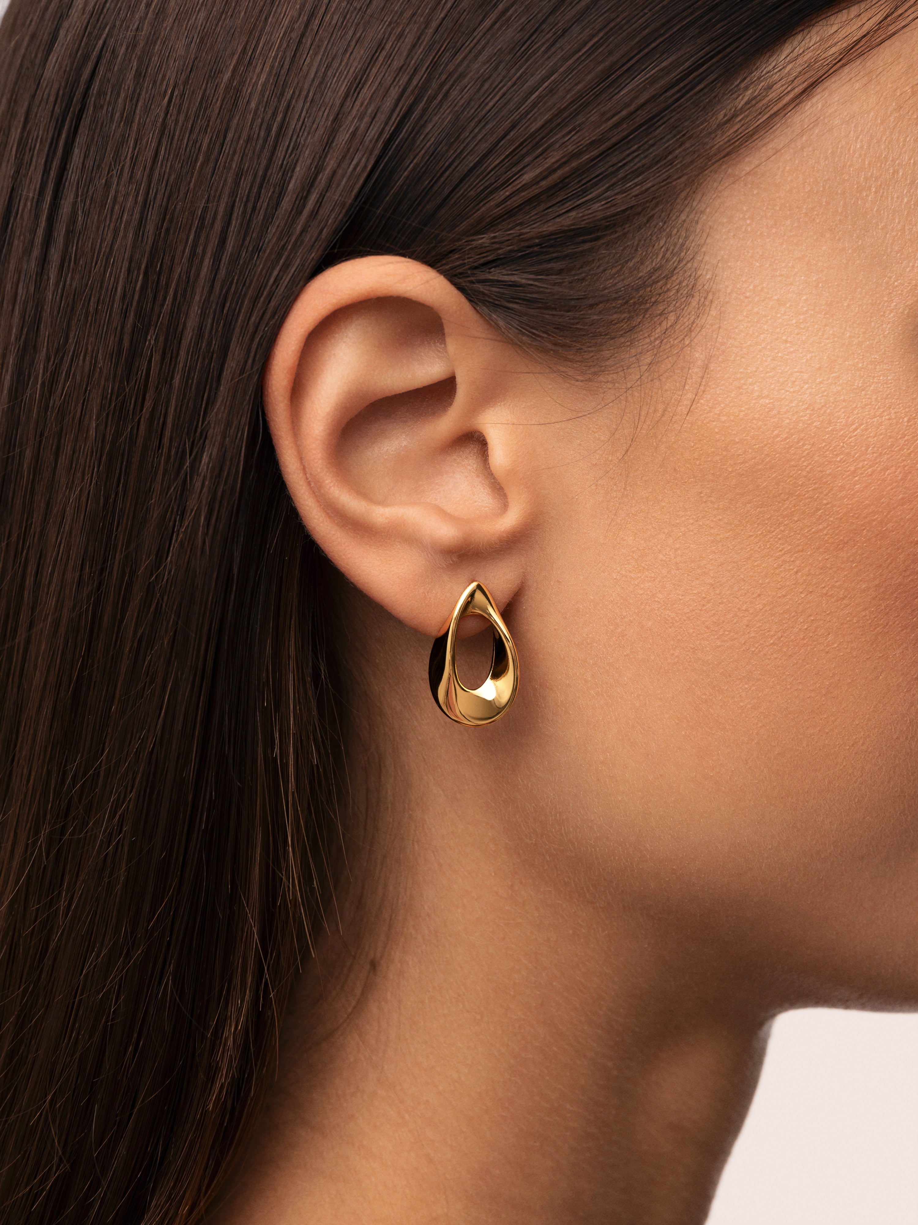 Ona Ohrringe Edelstahl, vergoldet