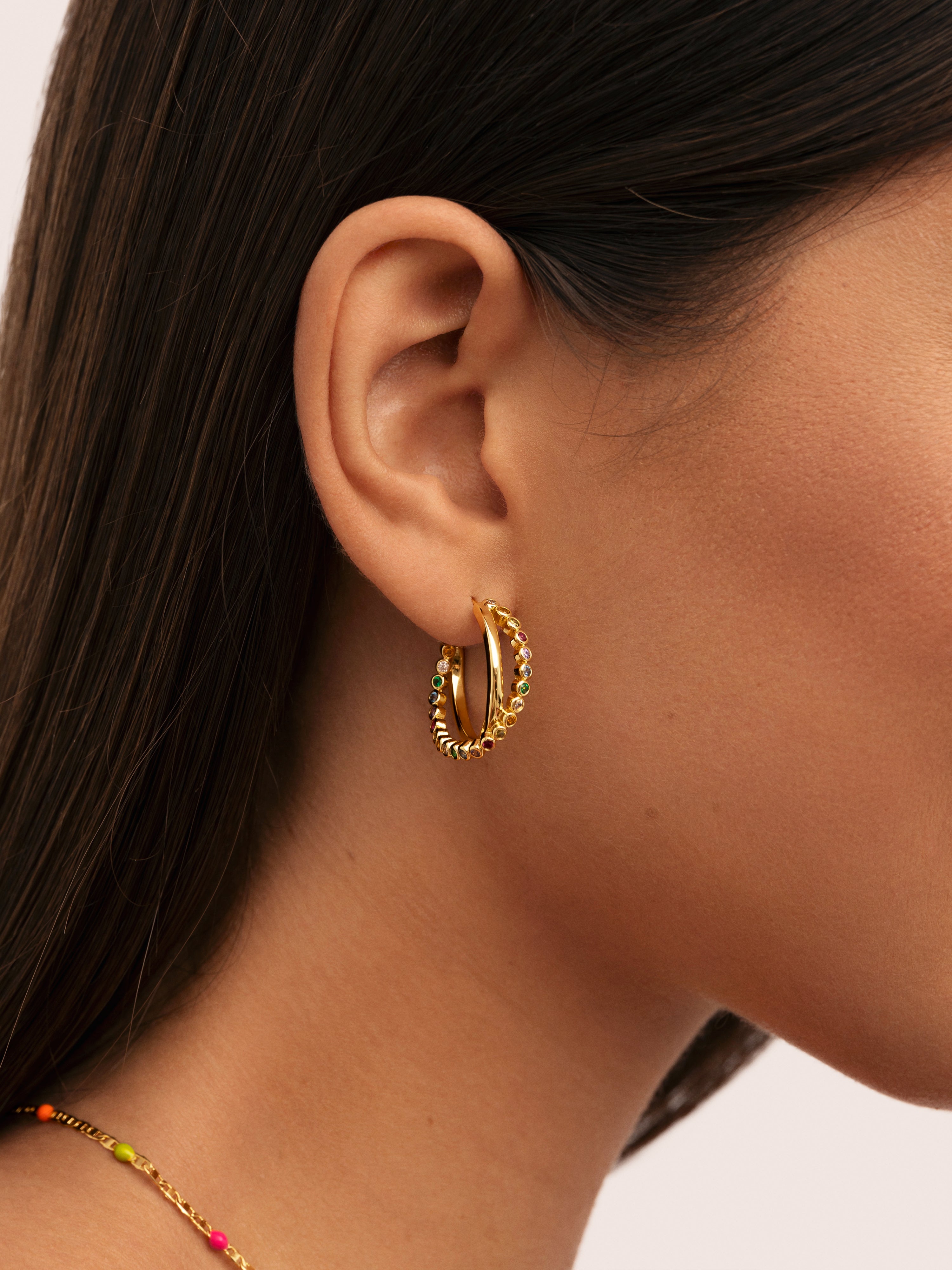 Orbit Cross Ohrringe, vergoldet