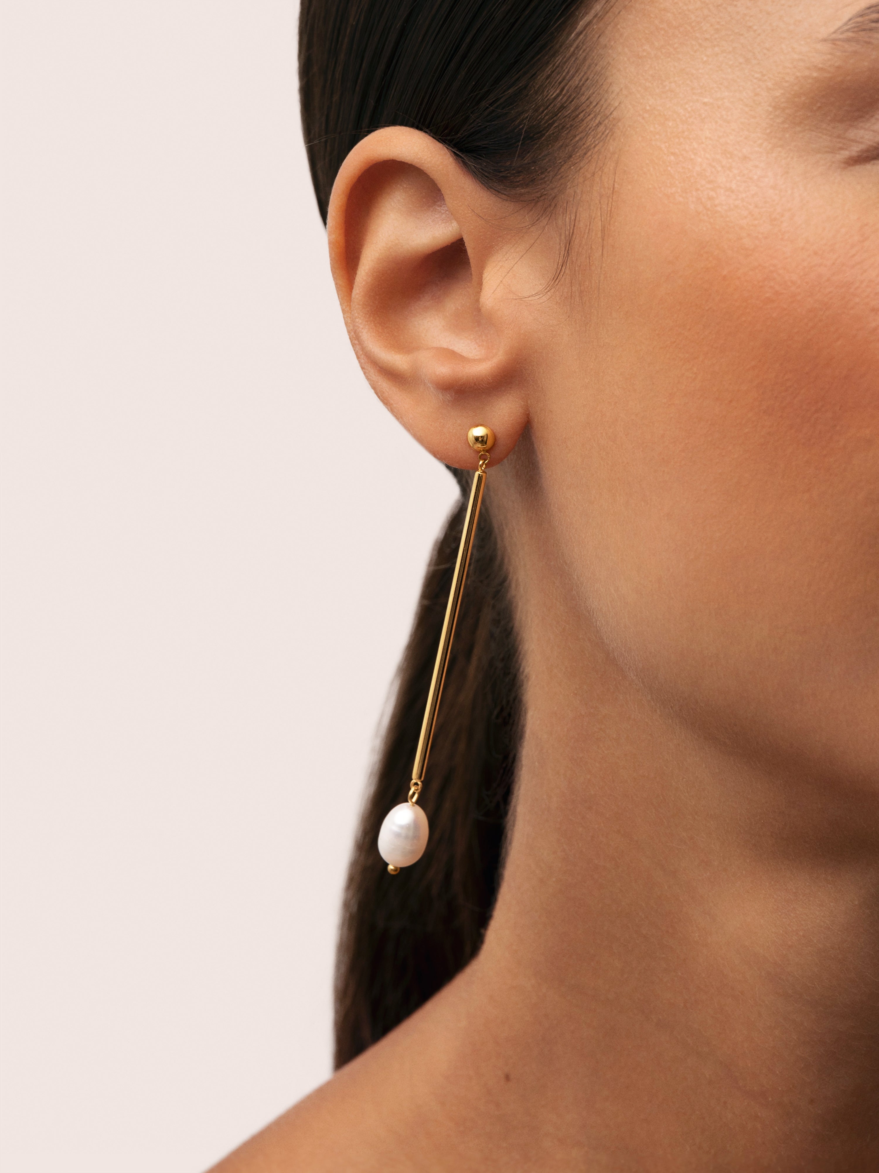 Pendientes Pearl Stick Acero Baño Oro
