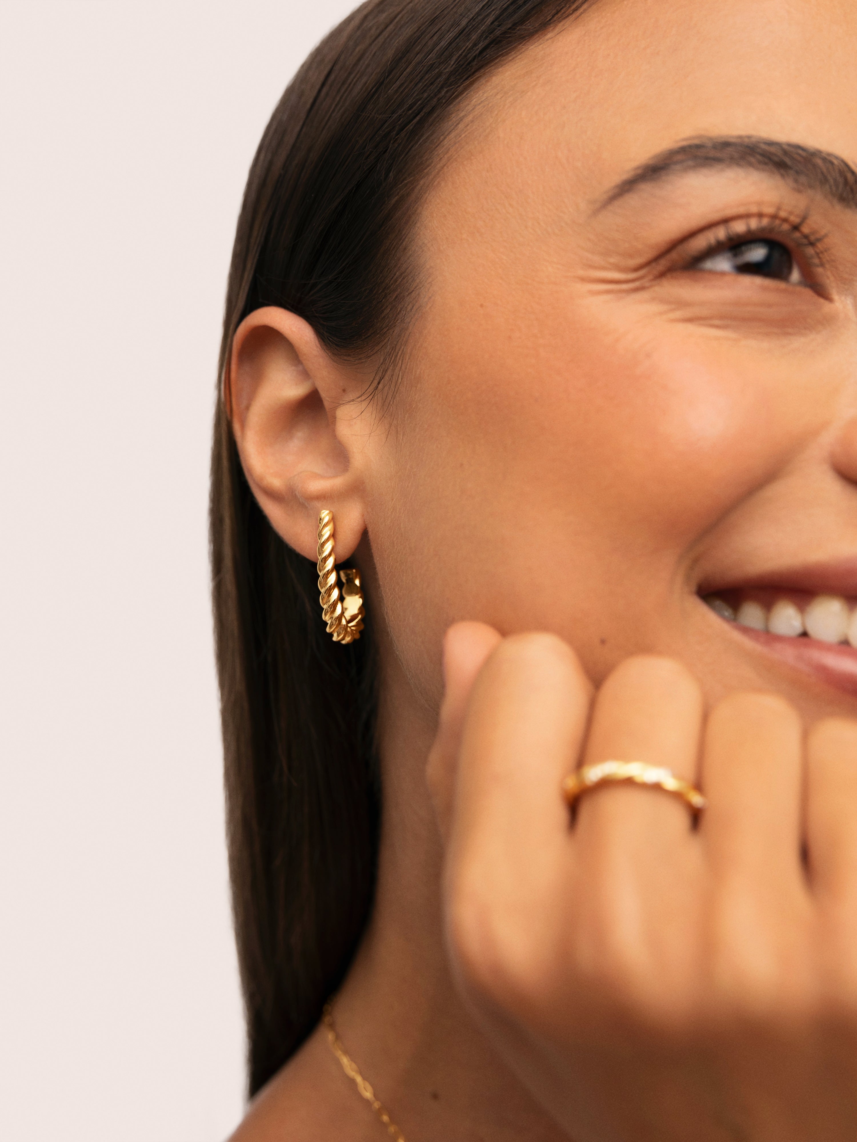 Tressia Gold Earrings 