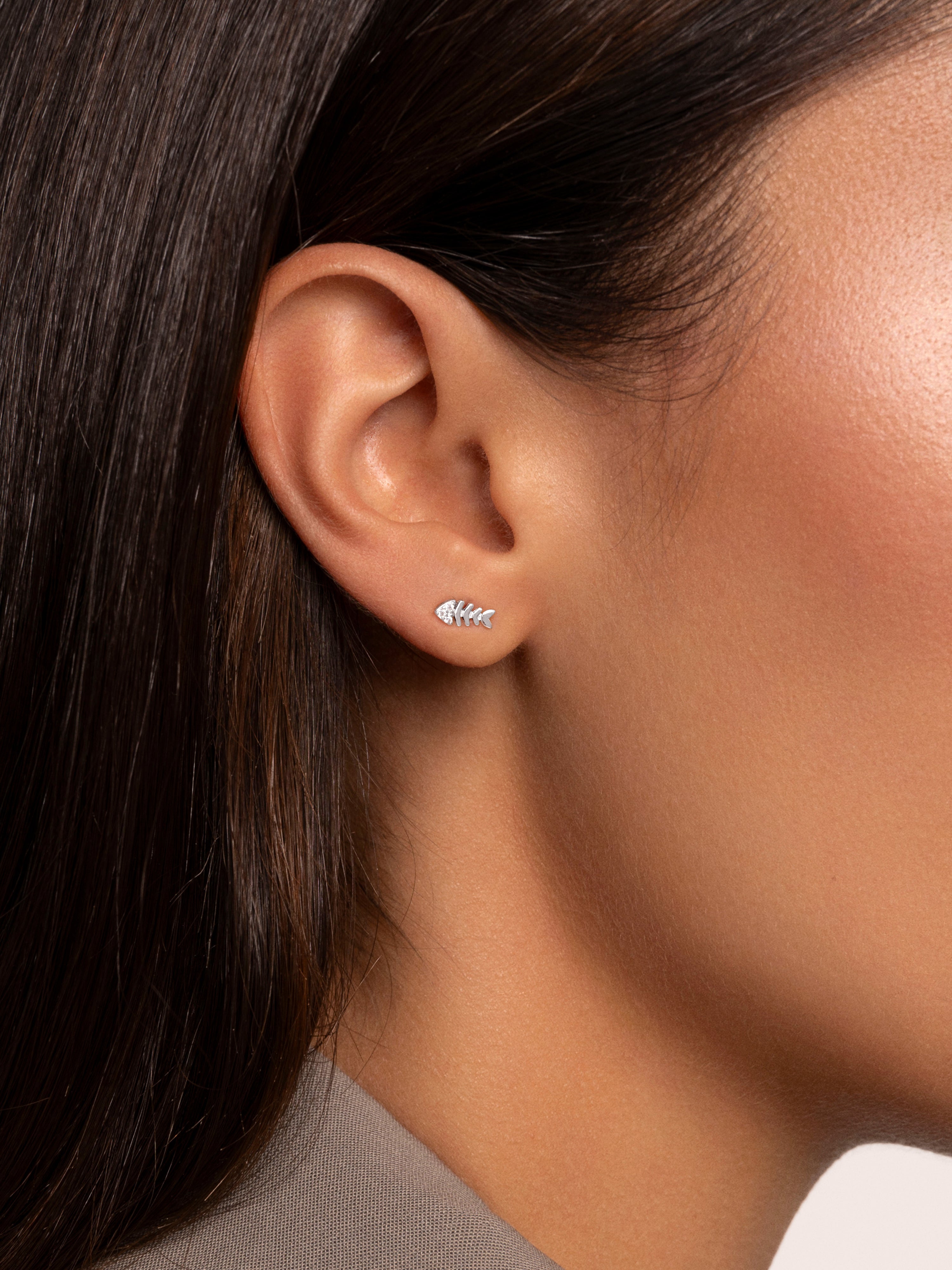 Fishbone Spark Silver Single Earring