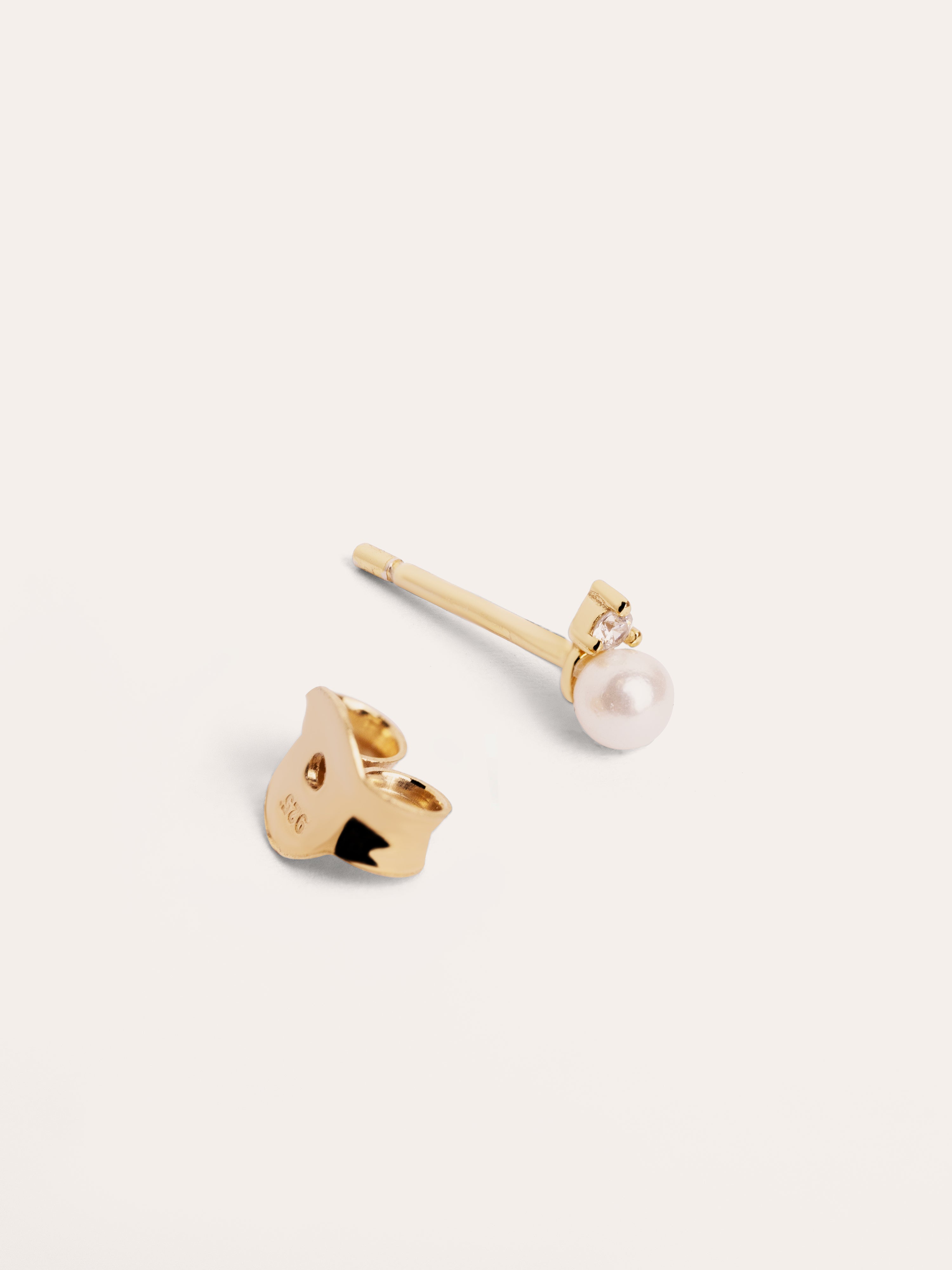 Pearl Spark Gold Single Earring