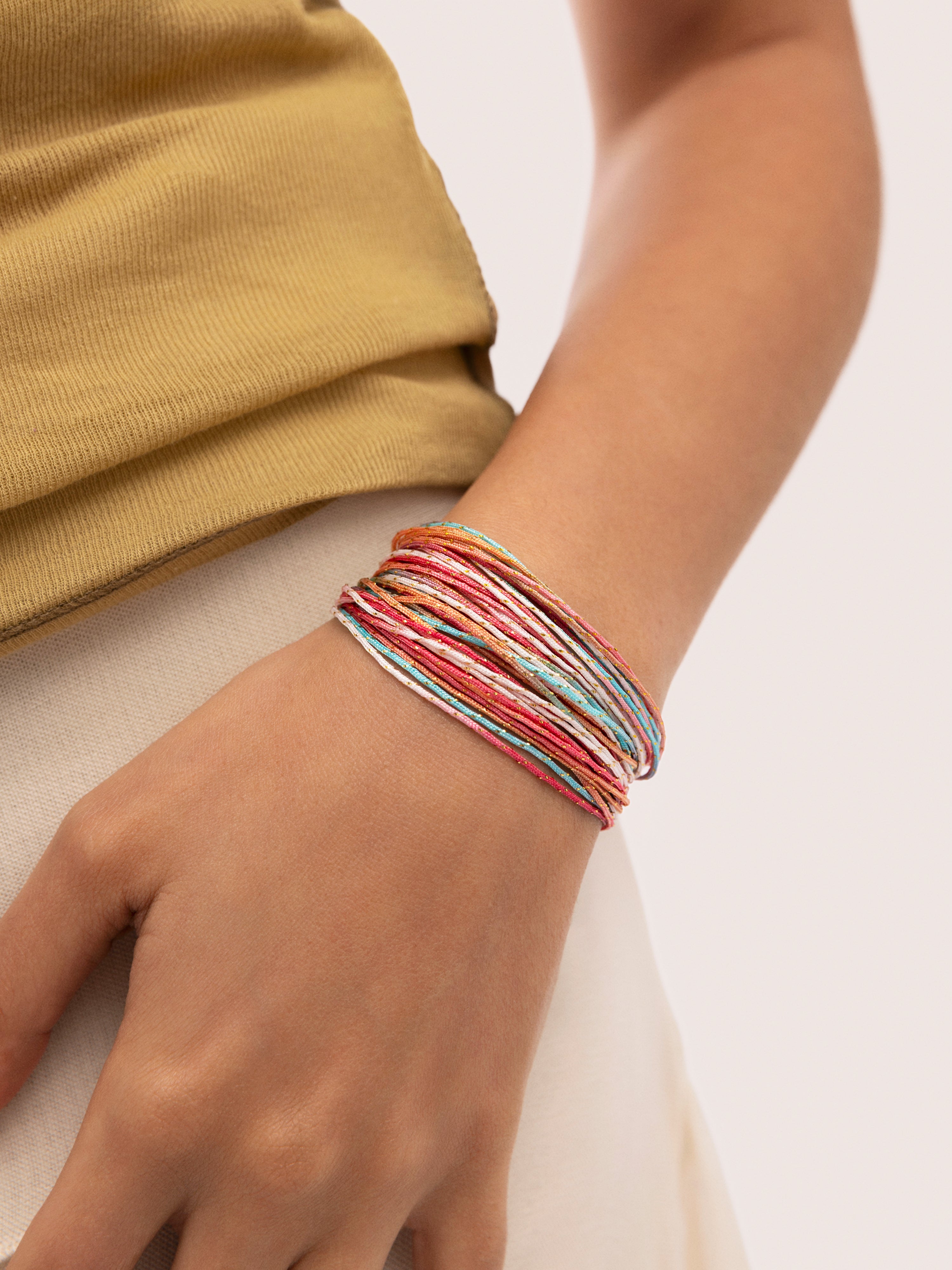 Set 3 Rainbow Spark Armbänder aus Stahl