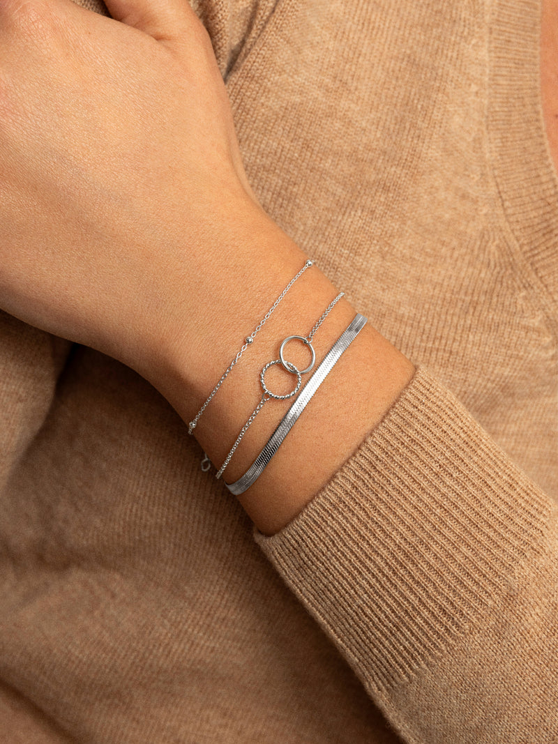 Armband Circles Twist aus Stahl