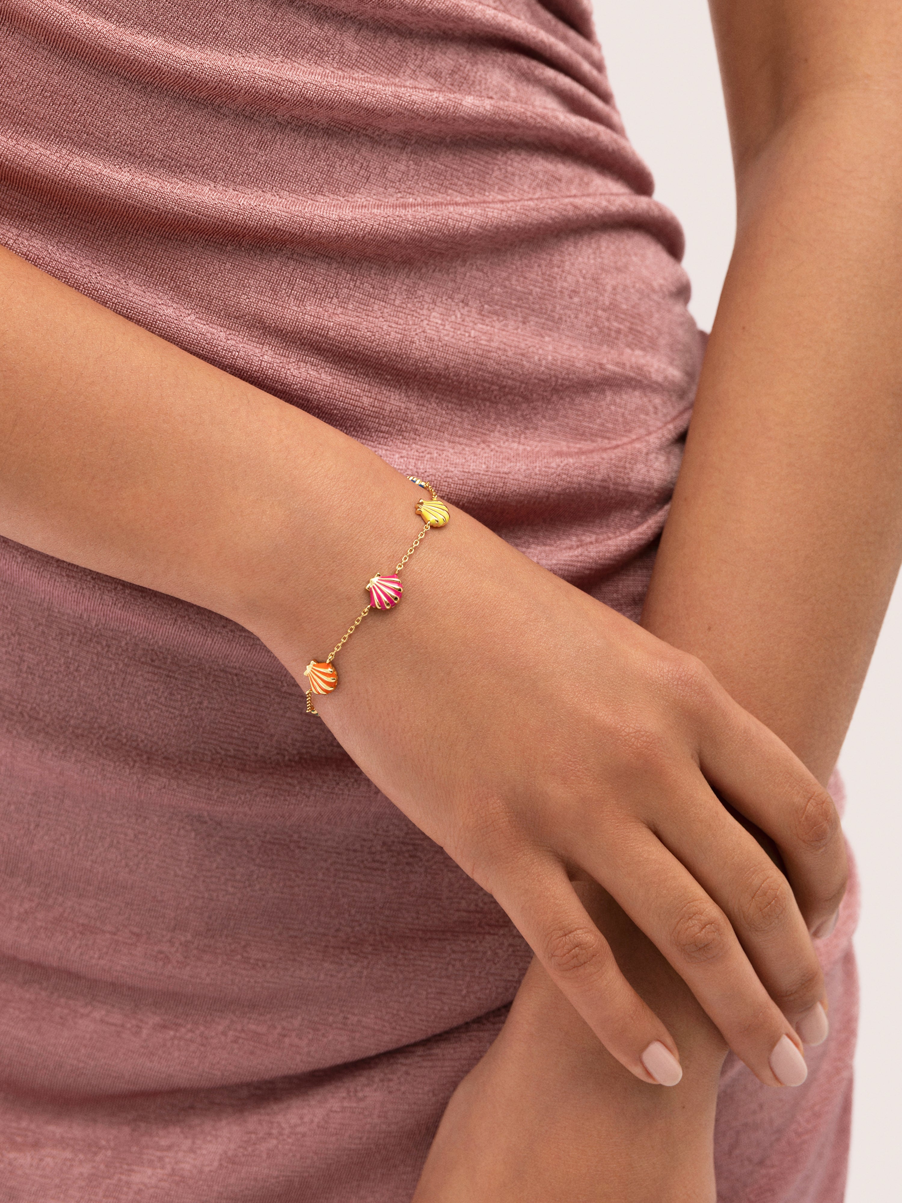 Armband Muscheln Emaille 18kt vergoldet