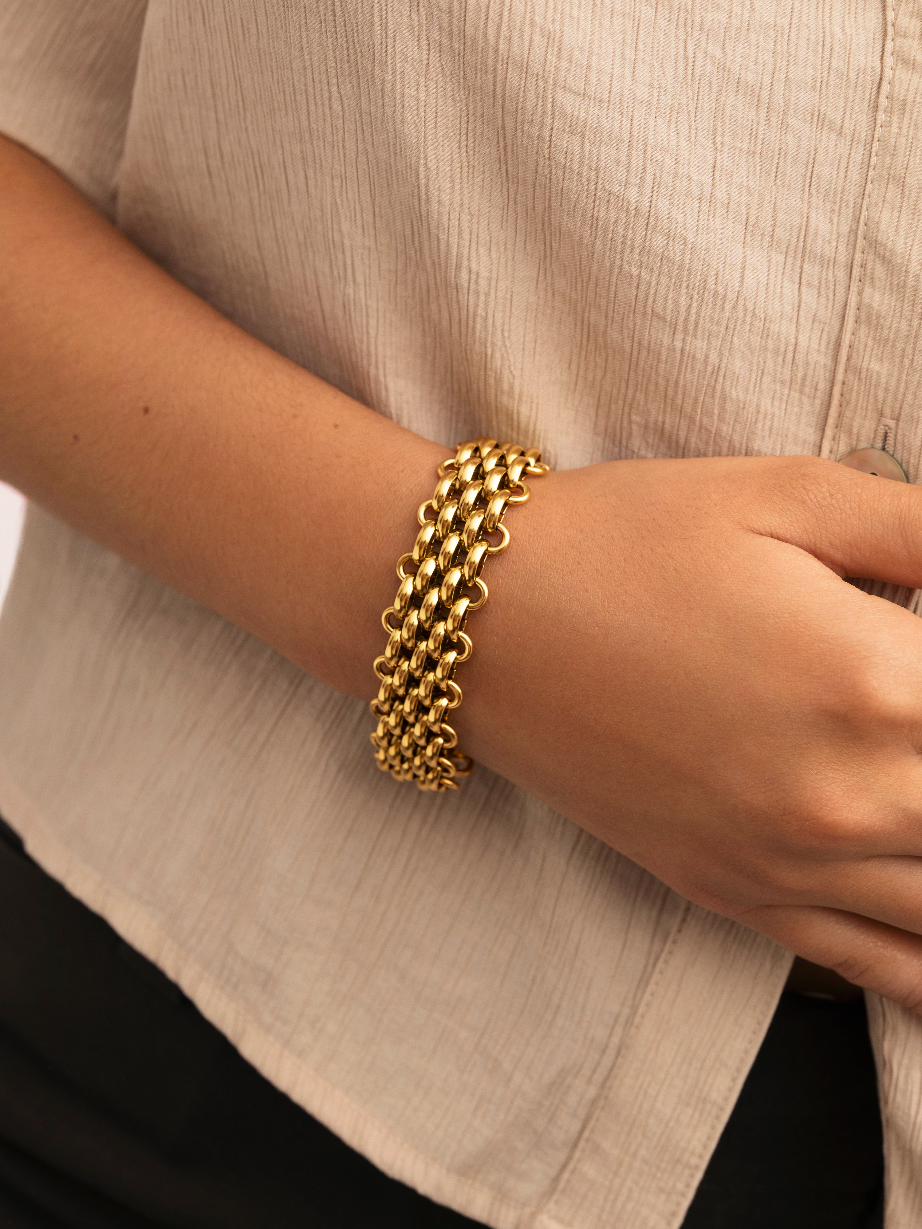 Pulsera Galea Acero Baño Oro