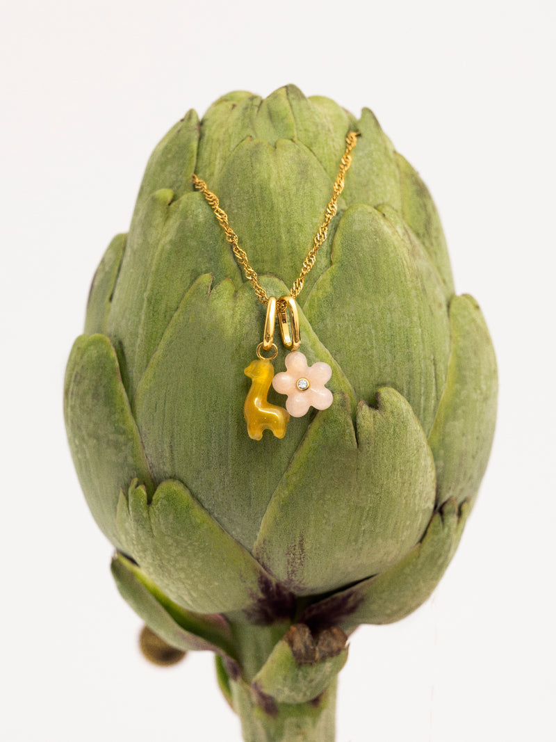 Charm Flower Pink Prata Banho de Ouro
