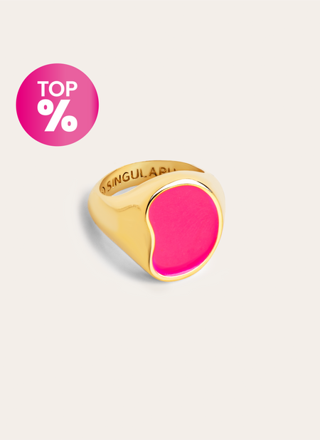 Anel Signet Bean Neon Pink Enamel Banho de Ouro