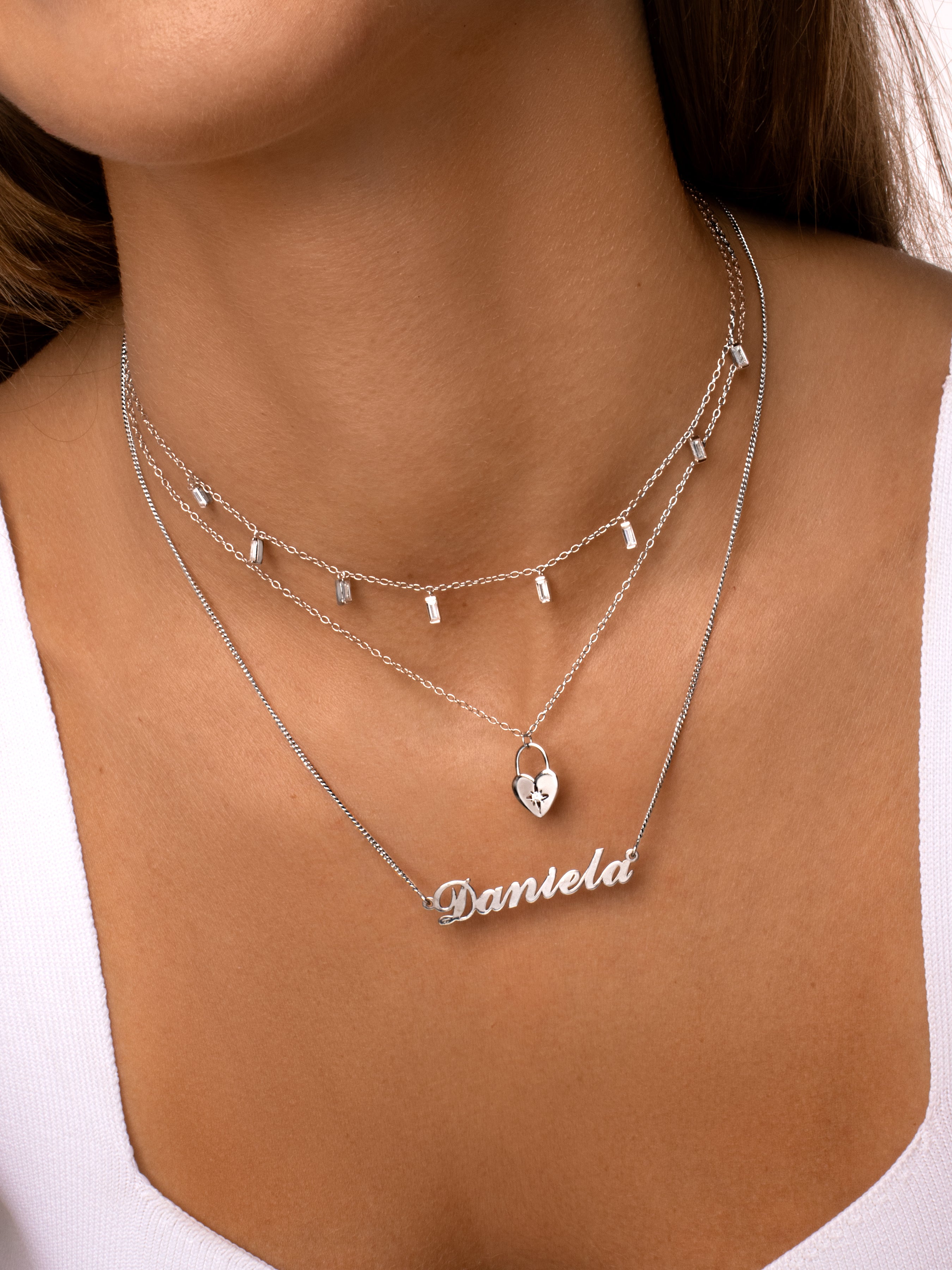 Collar Sia Plata Puesta